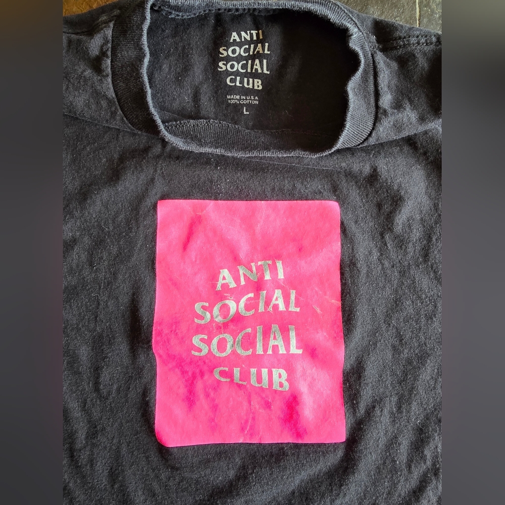 ANTI SOCIAL SOCIAL CLUB